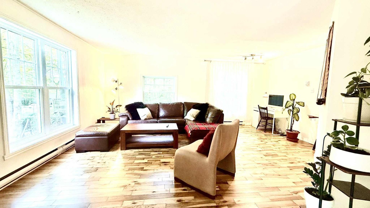 Photo of Livingroom in Sainte-Adele