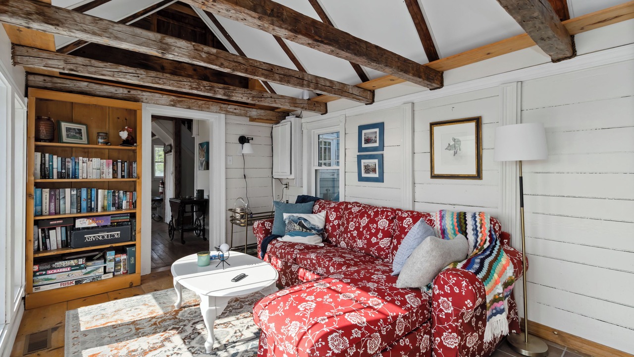 Photo of Livingroom in Bayswater