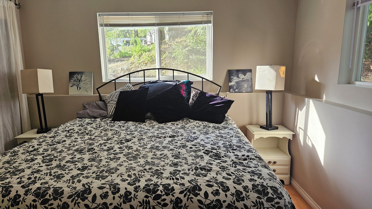 Photo of Bedroom in Shawnigan Lake