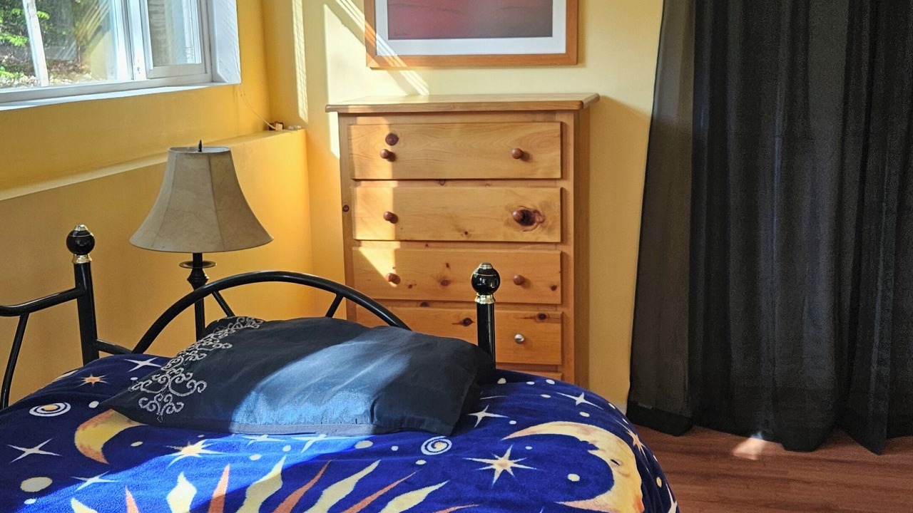 Photo of Bedroom in Shawnigan Lake