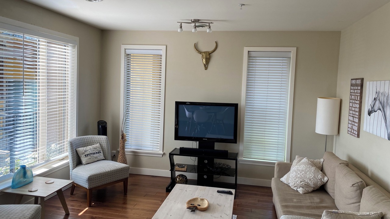 Photo of Livingroom in Central Okanagan