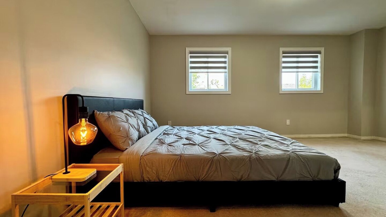 Photo of Bedroom in Ajax