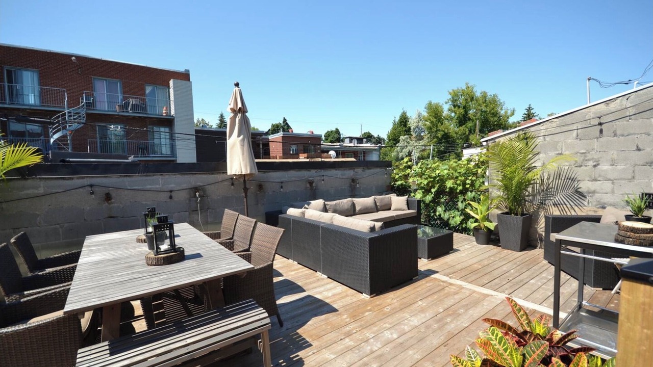 Photo of Outdoor in Mile End