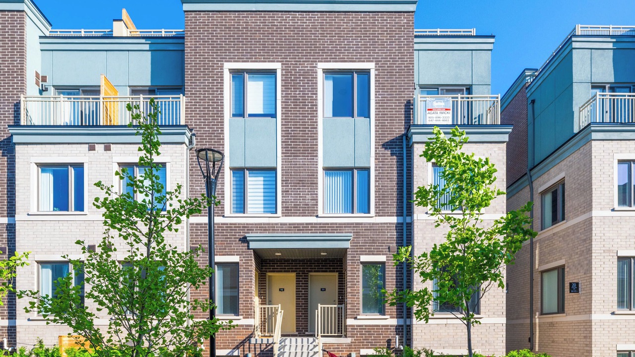 Photo of Outdoor in New Toronto