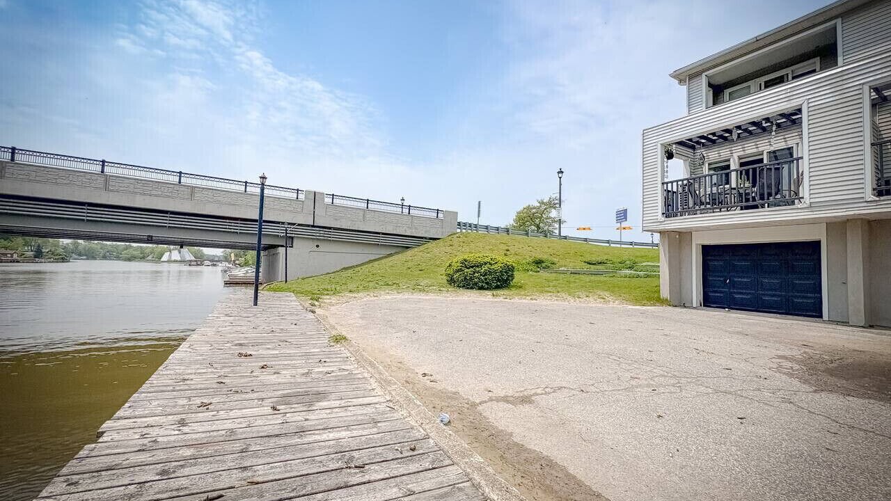 Photo of Outdoor in Wasaga Beach
