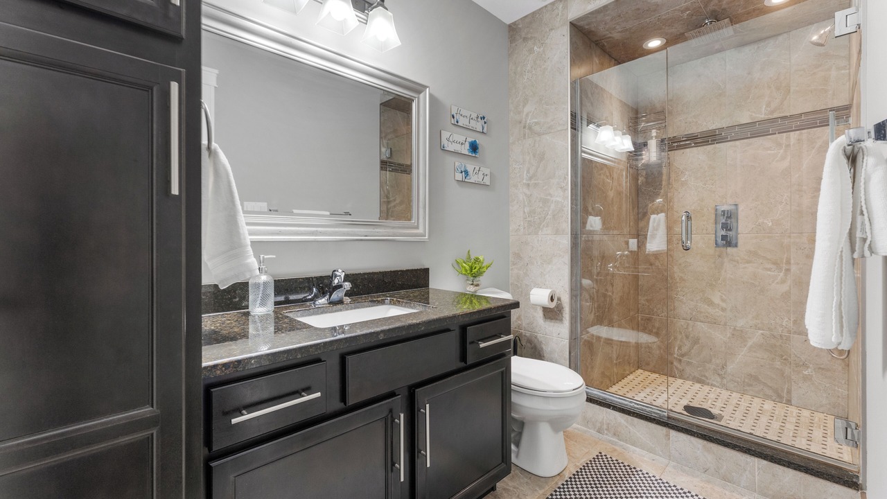 Photo of Bathroom in Amherstburg