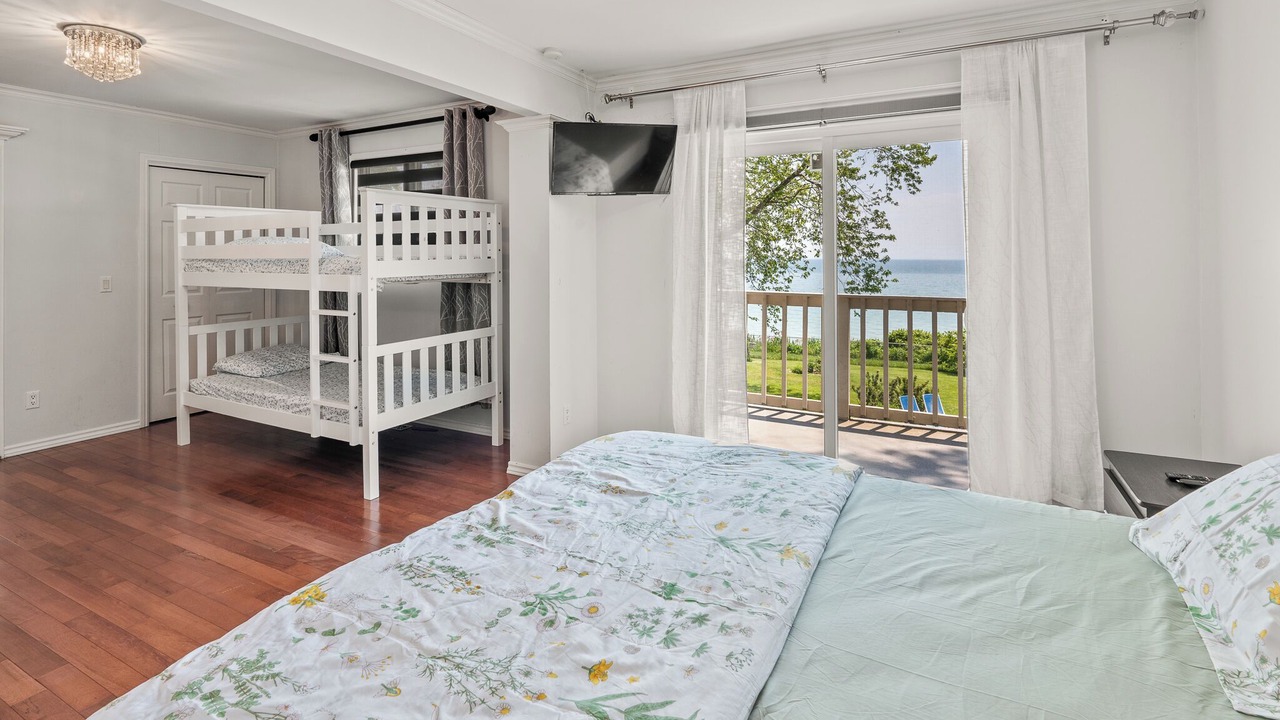 Photo of Bedroom in Romney