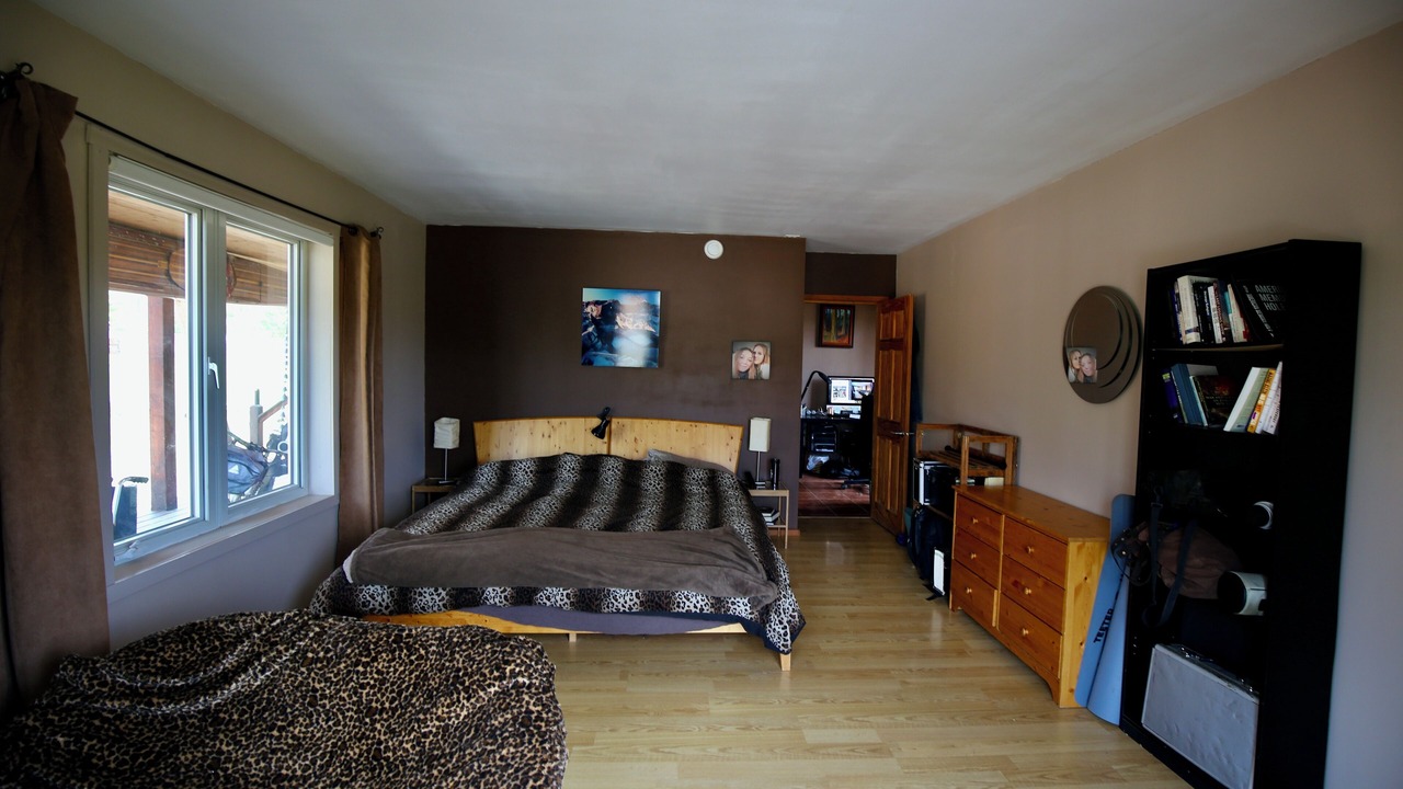 Photo of Bedroom in Moricetown