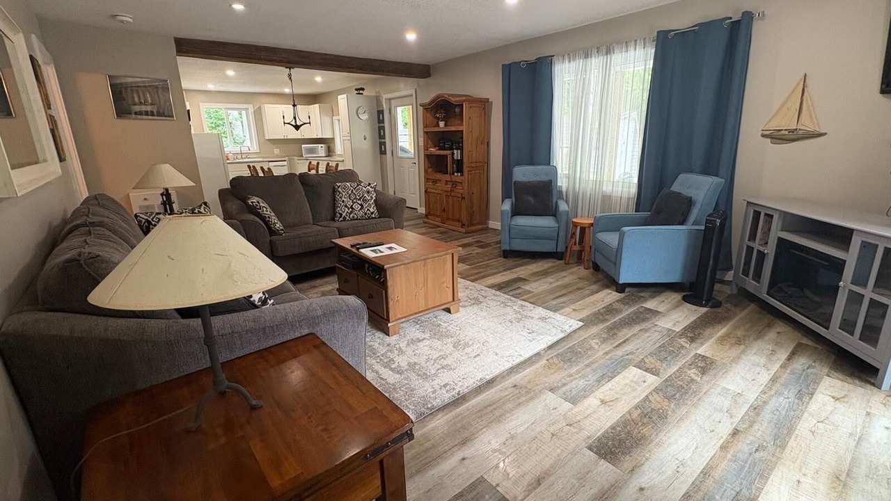 Photo of Livingroom in South Bruce Peninsula