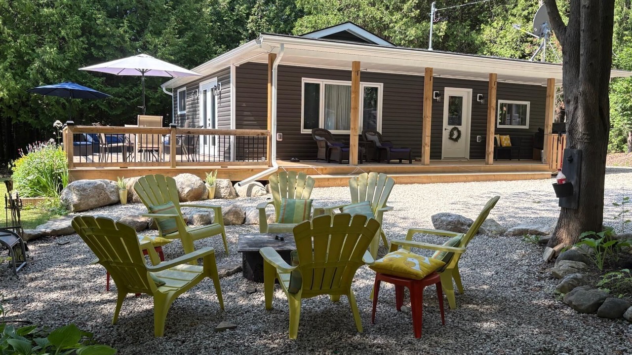 Photo of Patio Balcony in South Bruce Peninsula