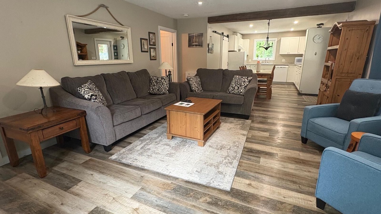 Photo of Livingroom in South Bruce Peninsula