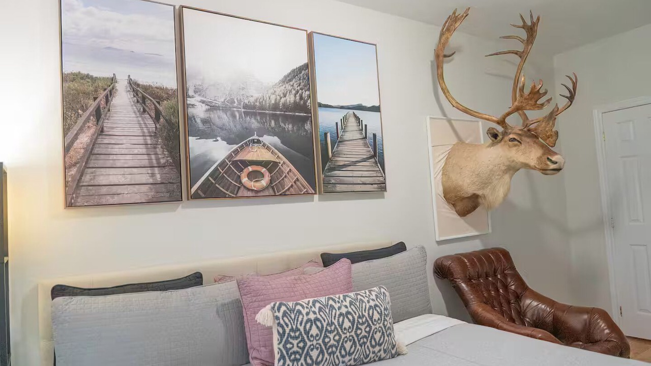 Photo of Bedroom in Church and Wellesley