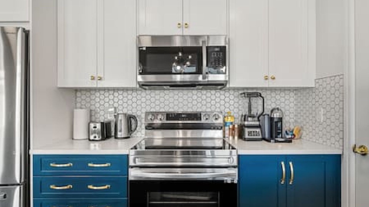 Photo of Kitchen in Southeast Calgary
