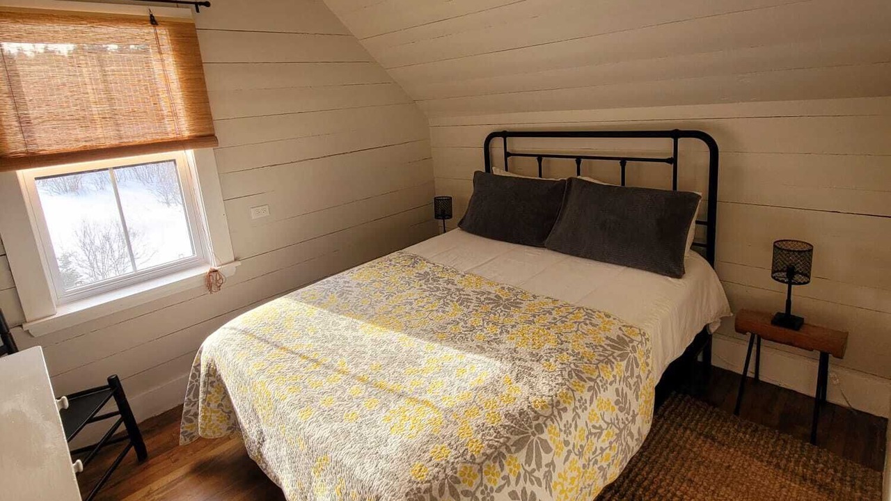 Photo of Bedroom in Margaree Harbour