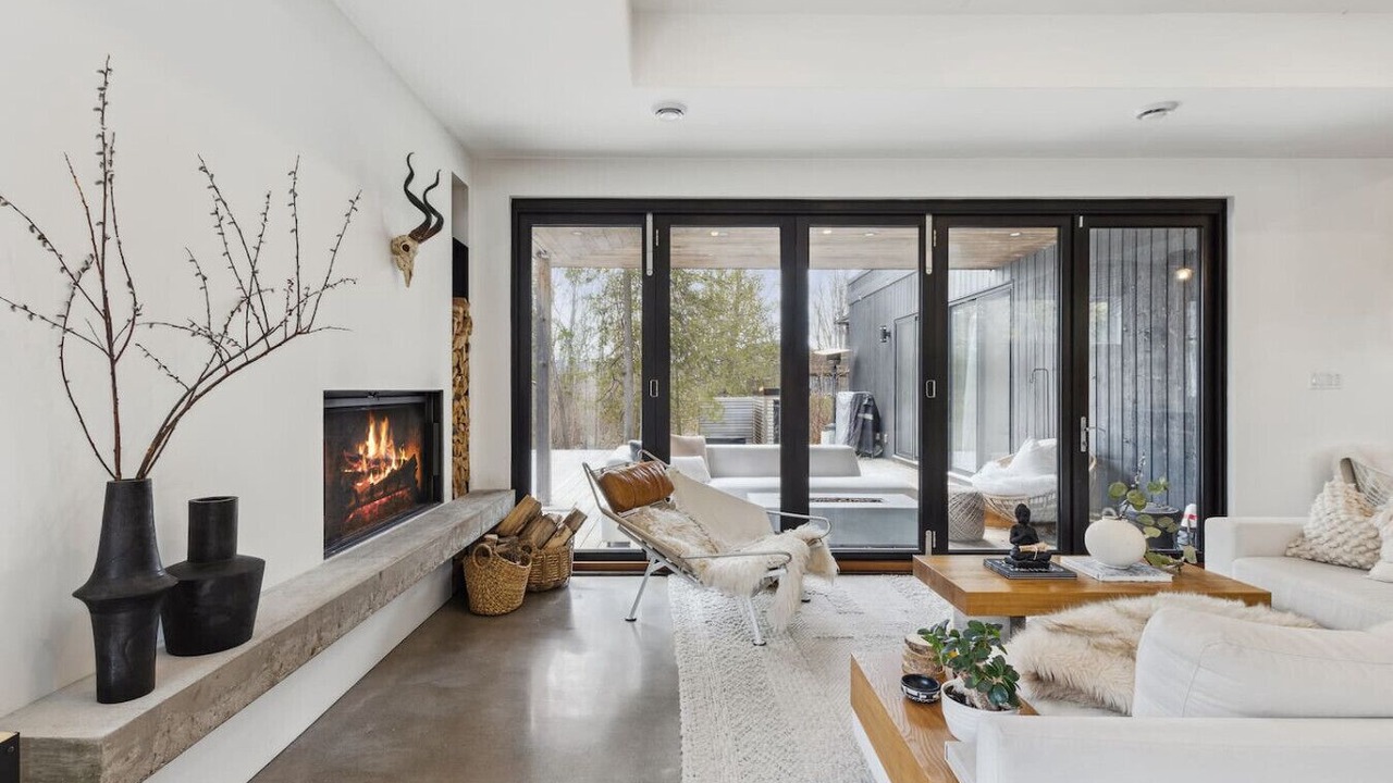 Photo of Livingroom in Collingwood