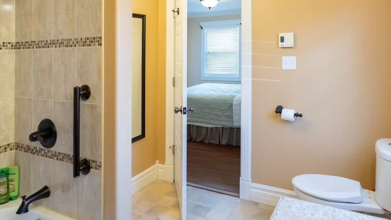 Photo of Bathroom in Twillingate
