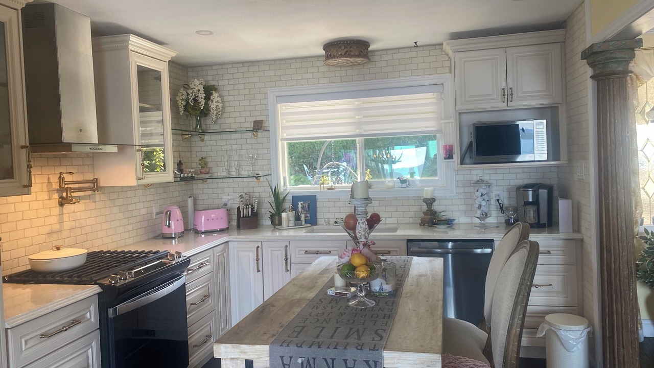 Photo of Kitchen in Chemainus