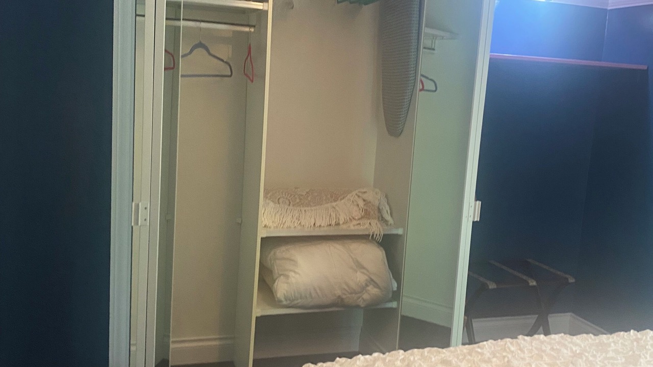 Photo of Bedroom in Chemainus