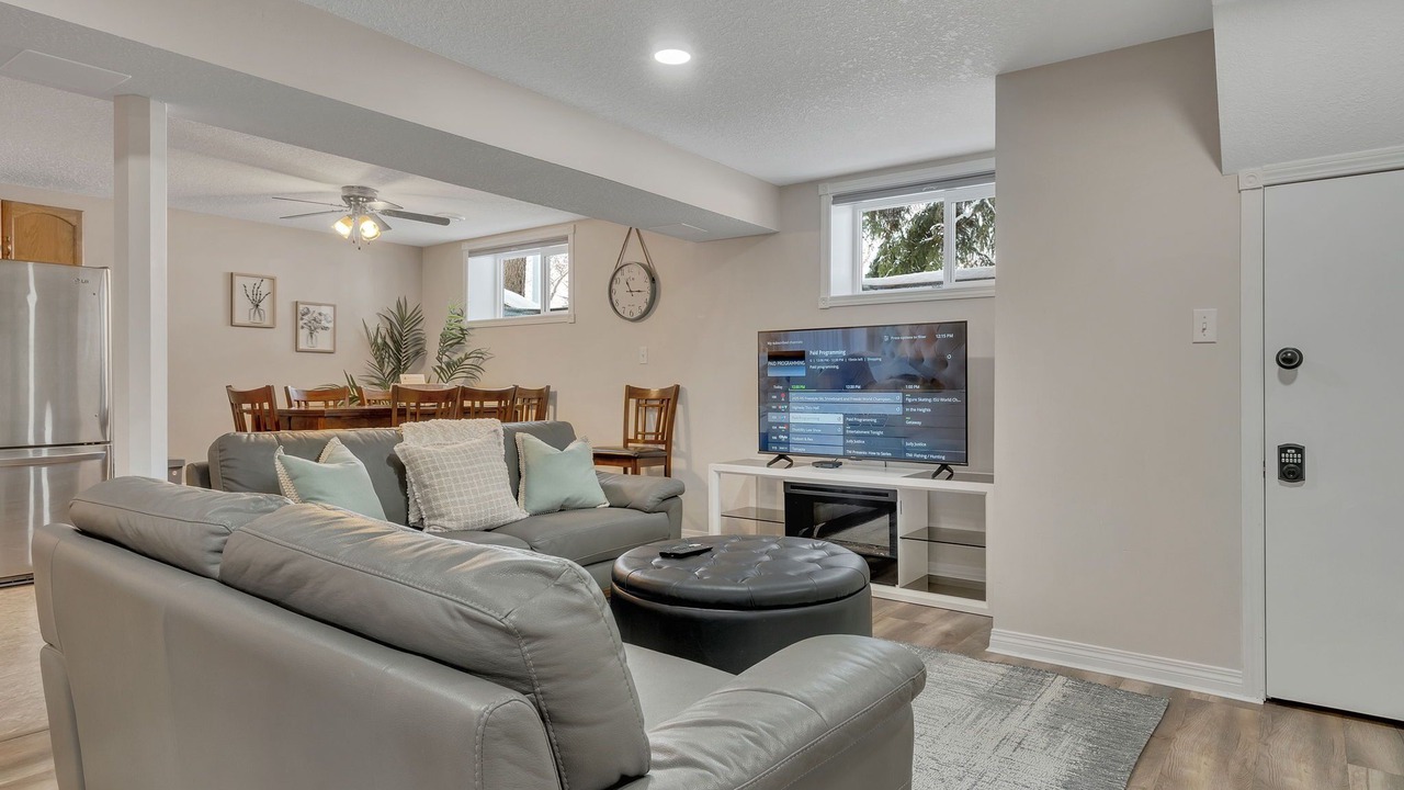 Photo of Livingroom in Sherwood Park