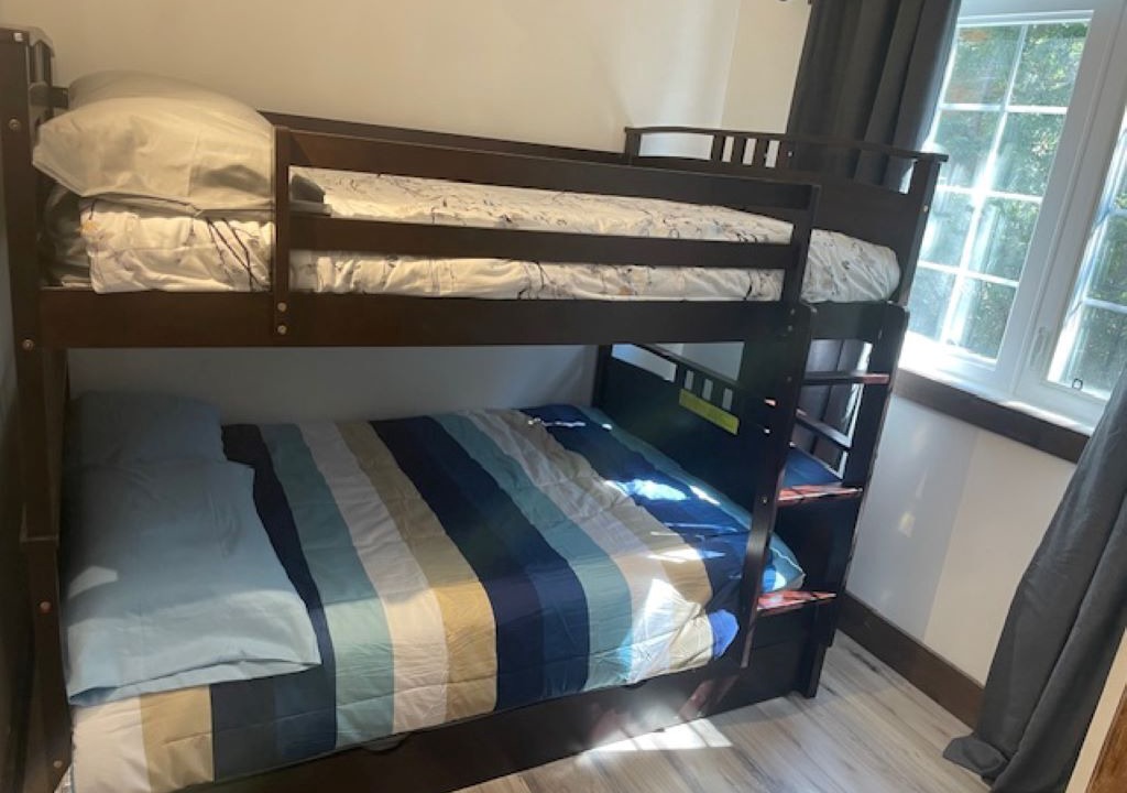 Photo of Bedroom in Balm Beach