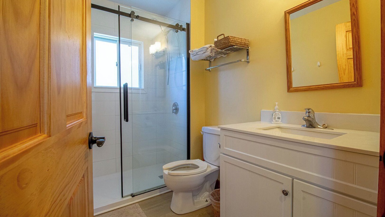 Photo of Bathroom in Trent Lakes