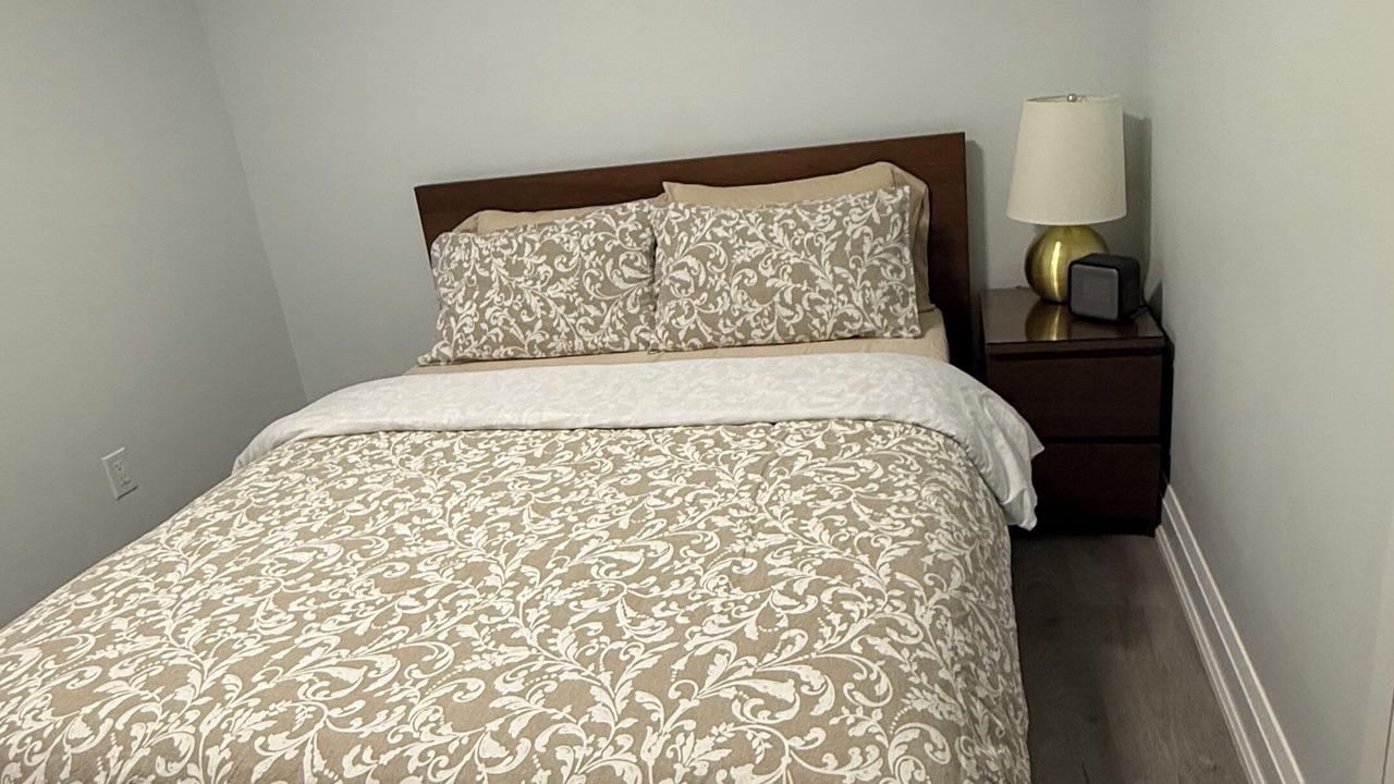 Photo of Bedroom in Ajax
