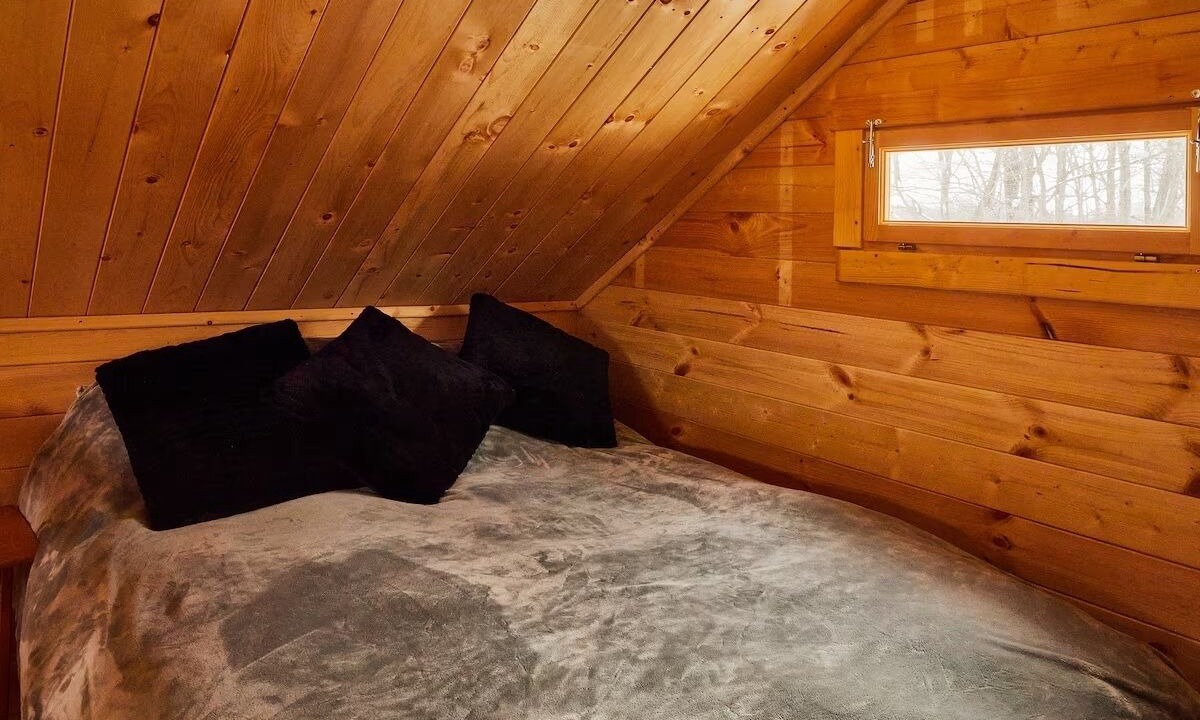 Photo of Bedroom in Alexandria