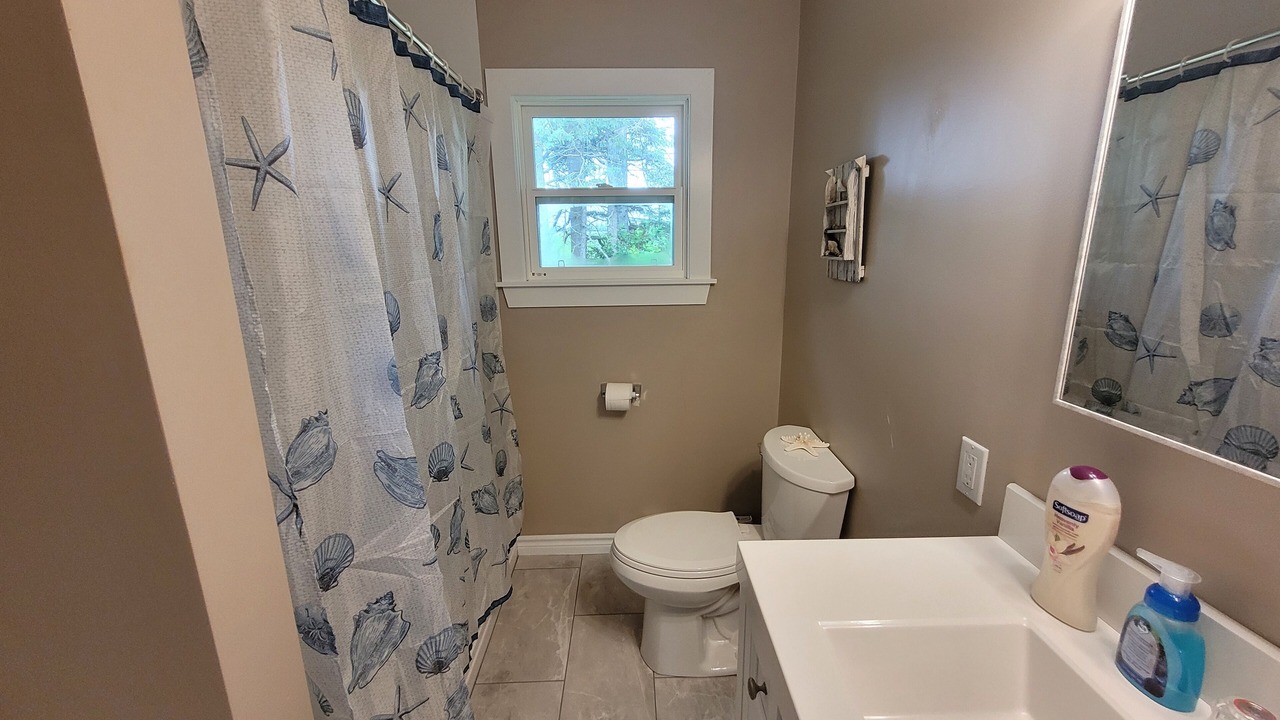 Photo of Bathroom in Naufrage