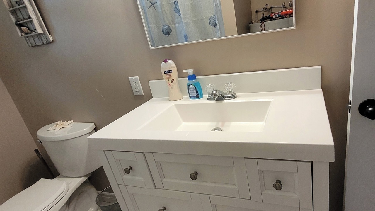 Photo of Bathroom in Naufrage