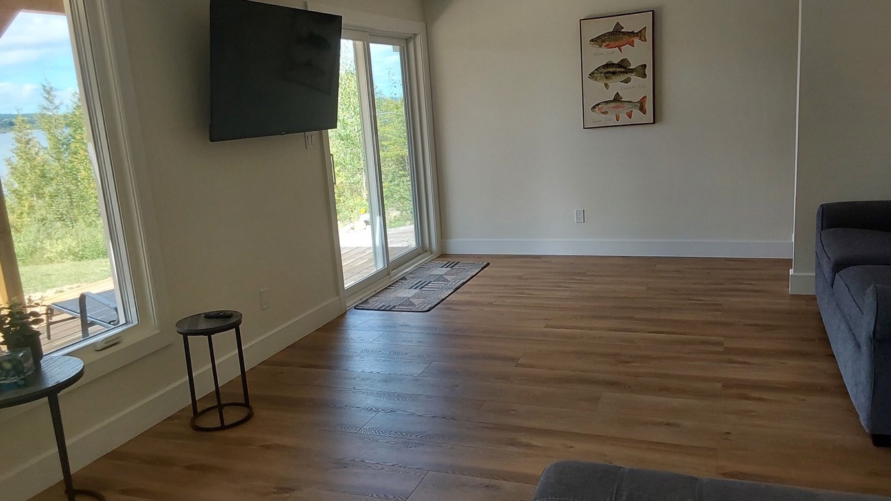 Photo of Livingroom in Manitoulin District