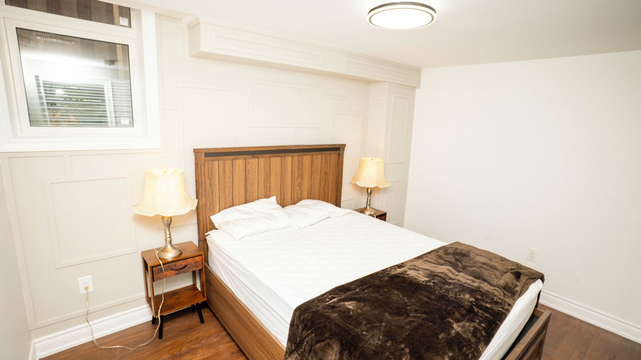 Photo of Bedroom in Richmond Hill