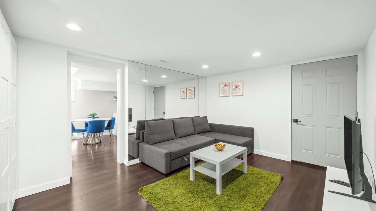 Photo of Livingroom in Upper Lonsdale