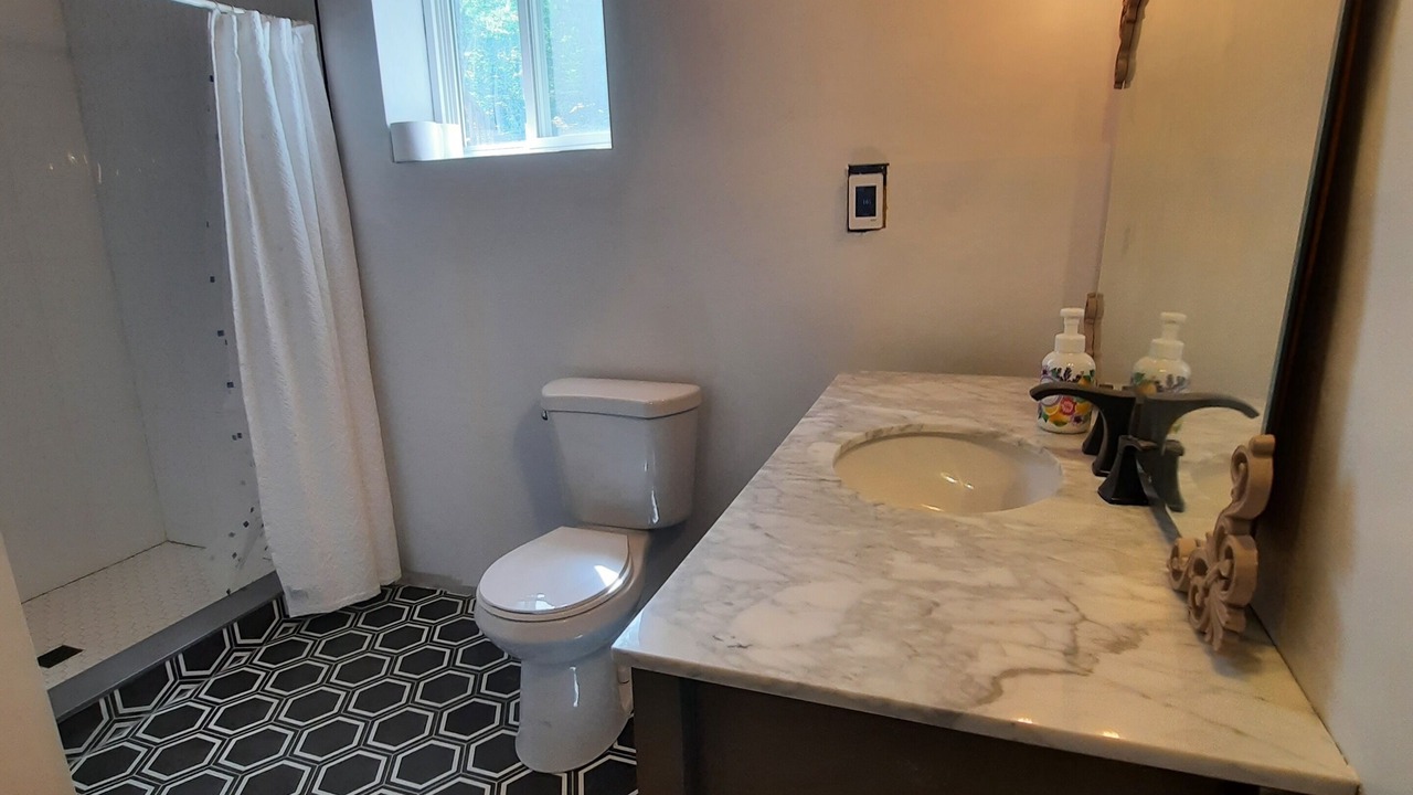 Photo of Bathroom in North Kawartha