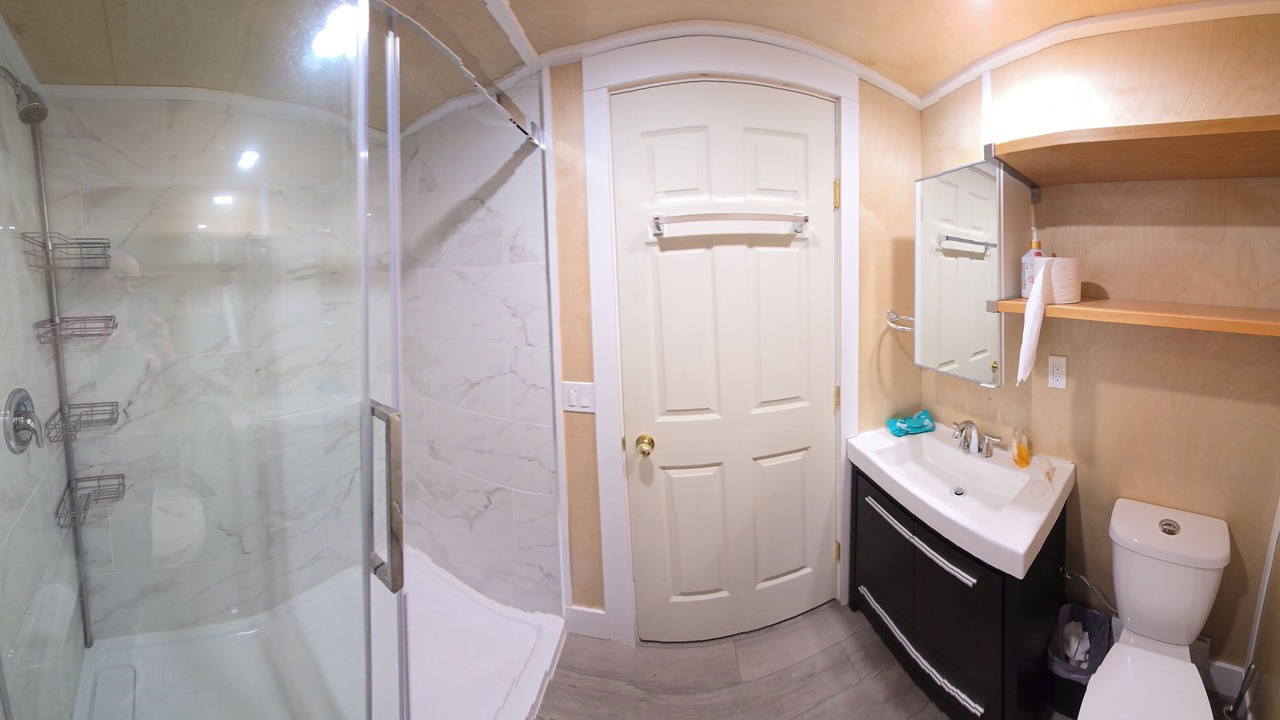 Photo of Bathroom in Courtenay