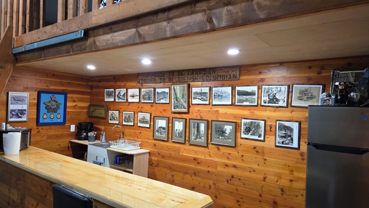 Photo of Others in Courtenay