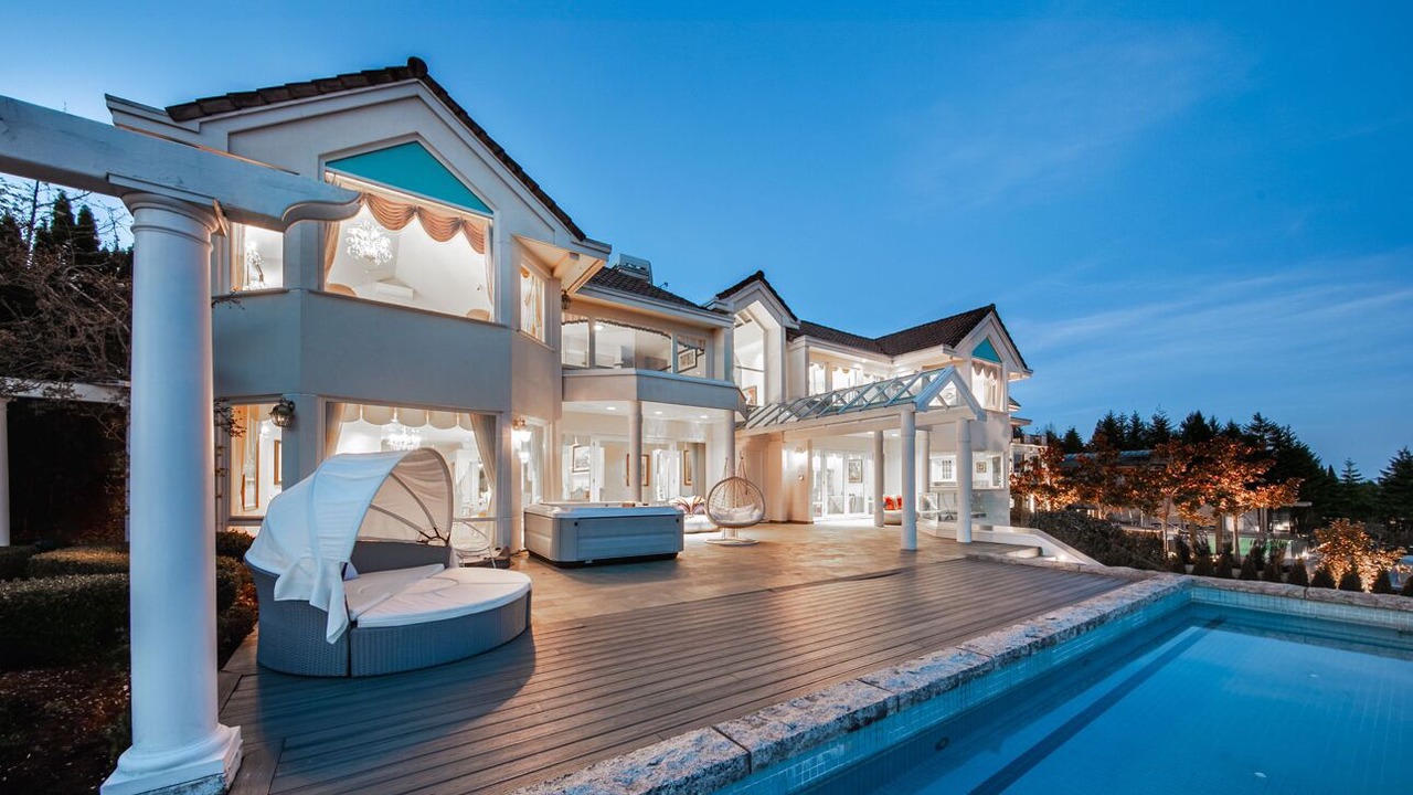 Photo of Outdoor in West Vancouver