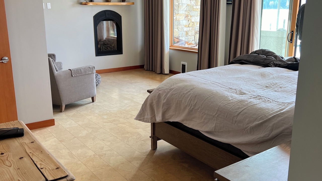 Photo of Bedroom in Central Kootenay