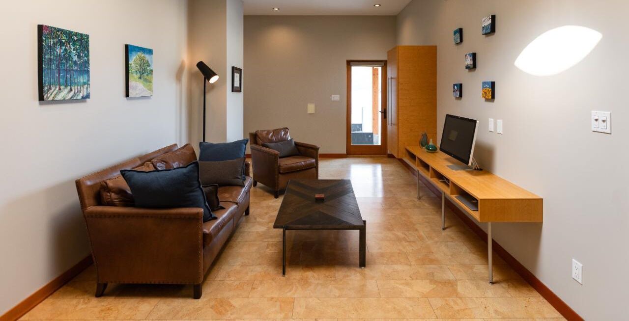 Photo of Livingroom in Central Kootenay