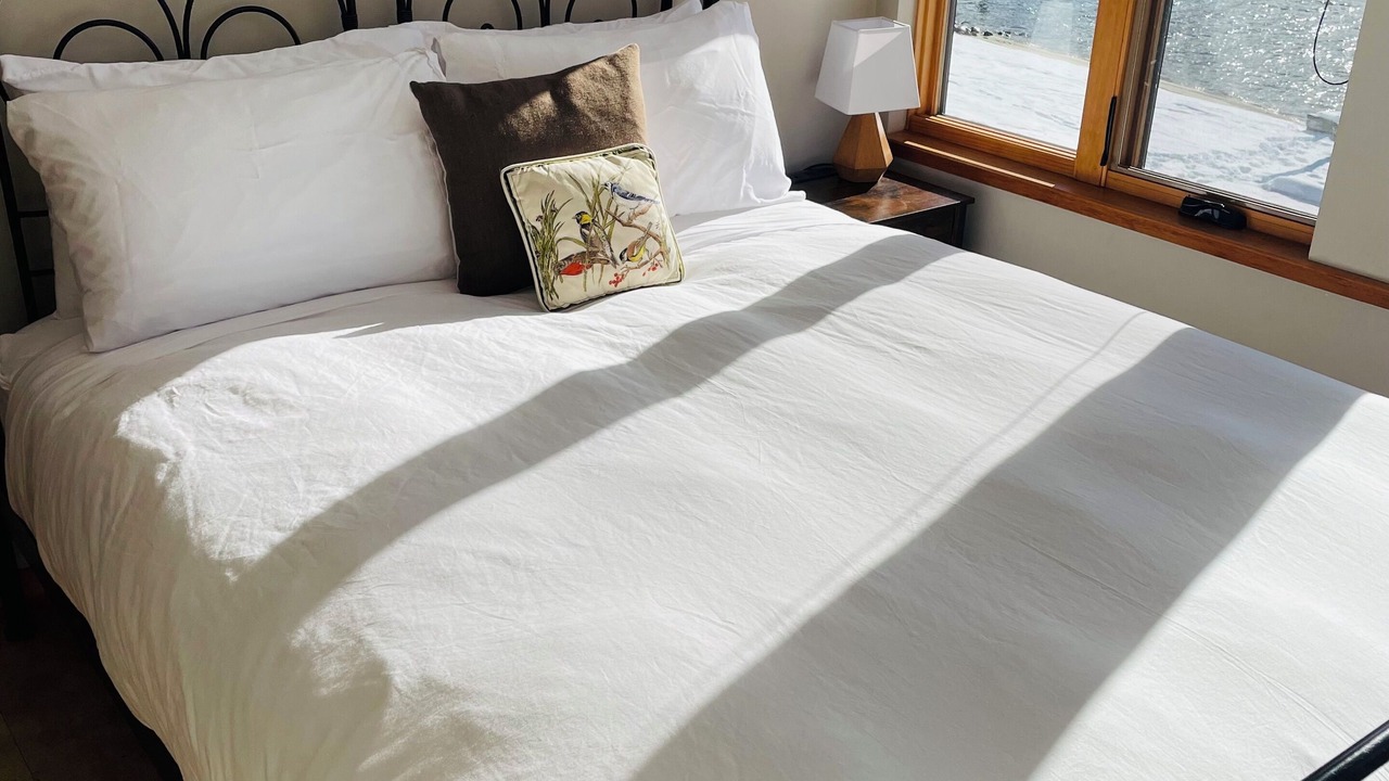 Photo of Bedroom in Central Kootenay