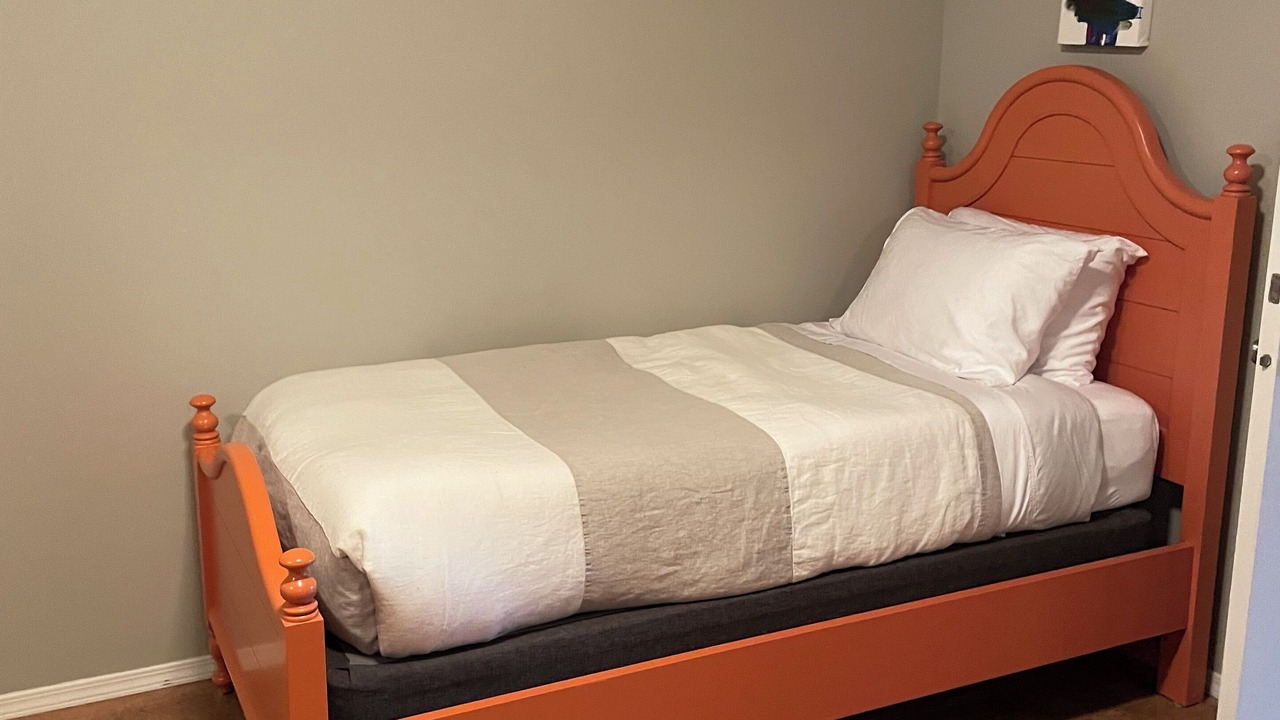Photo of Bedroom in Central Kootenay