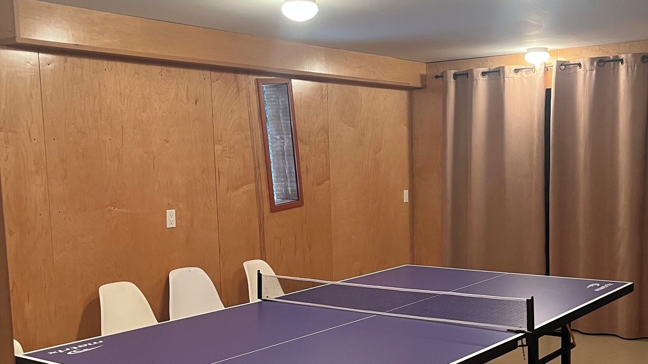 Photo of Bedroom in Central Kootenay