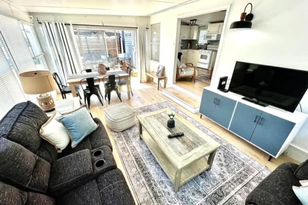 Photo of Livingroom in Sherkston