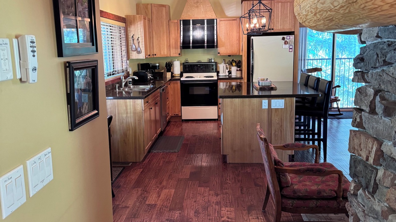 Photo of Kitchen in Anglemont