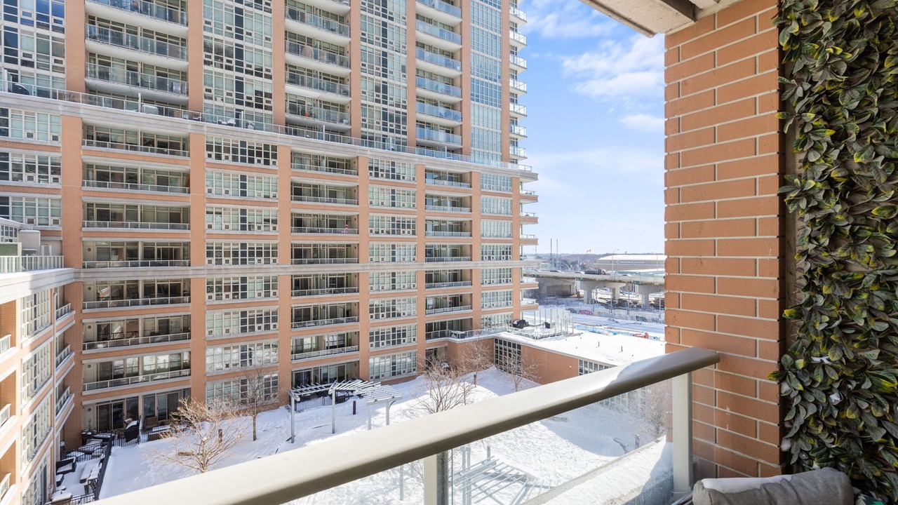 Photo of Outdoor in King West Village
