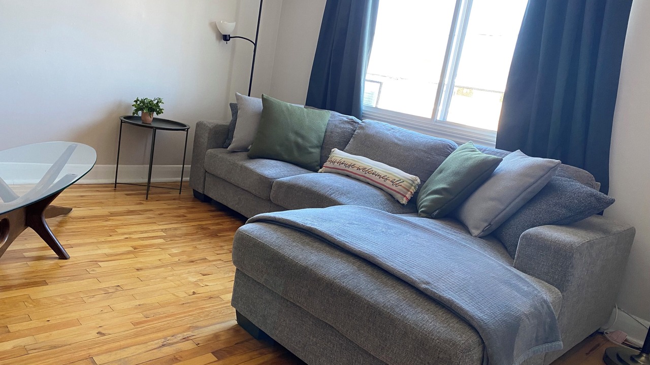 Photo of Livingroom in Terrebonne