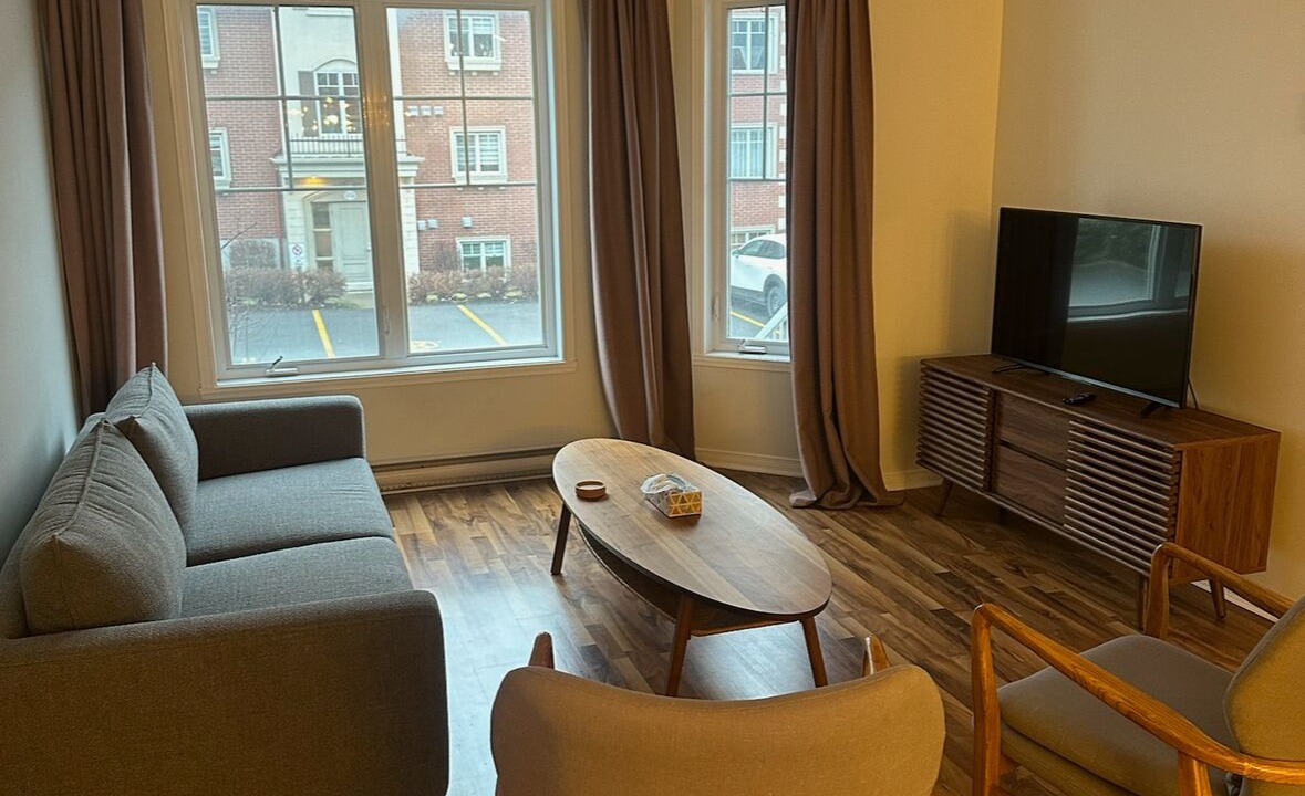 Photo of Livingroom in Brossard