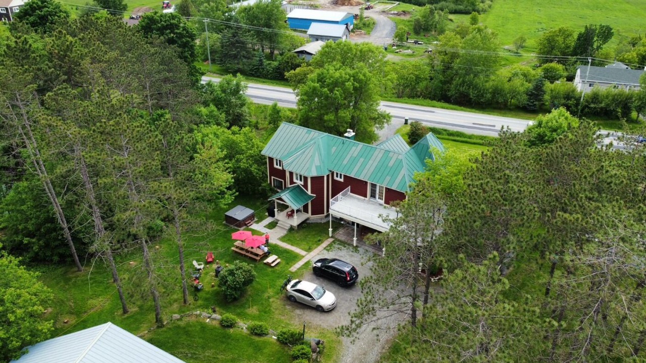 Photo of Outdoor in Sainte-Catherine-de-Hatley