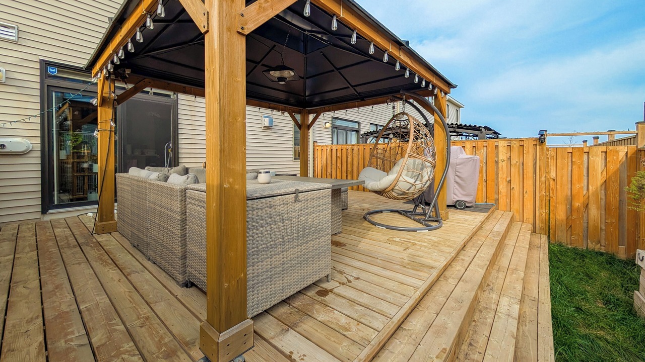 Photo of Patio Balcony in Ottawa Division