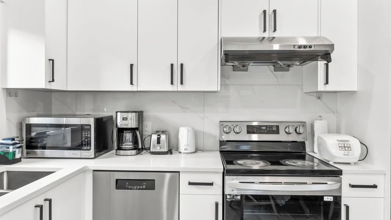 Photo of Kitchen in Renfrew-Collingwood