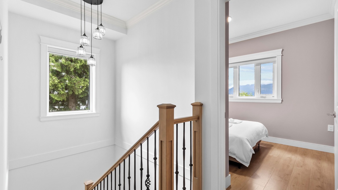 Photo of Bedroom in Renfrew-Collingwood